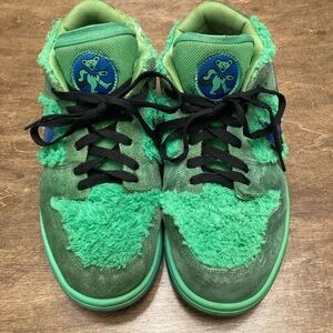 Nike Grateful Dead green sneakers men’s Sz 10